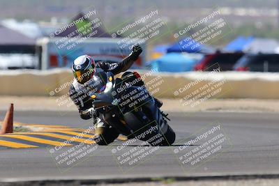 media/Oct-09-2022-SoCal Trackdays (Sun) [[95640aeeb6]]/Turn 2 (1110am)/